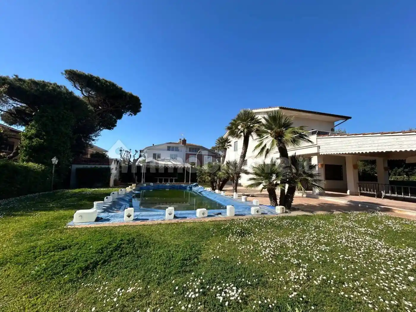 Villa in affitto a Fiumicino