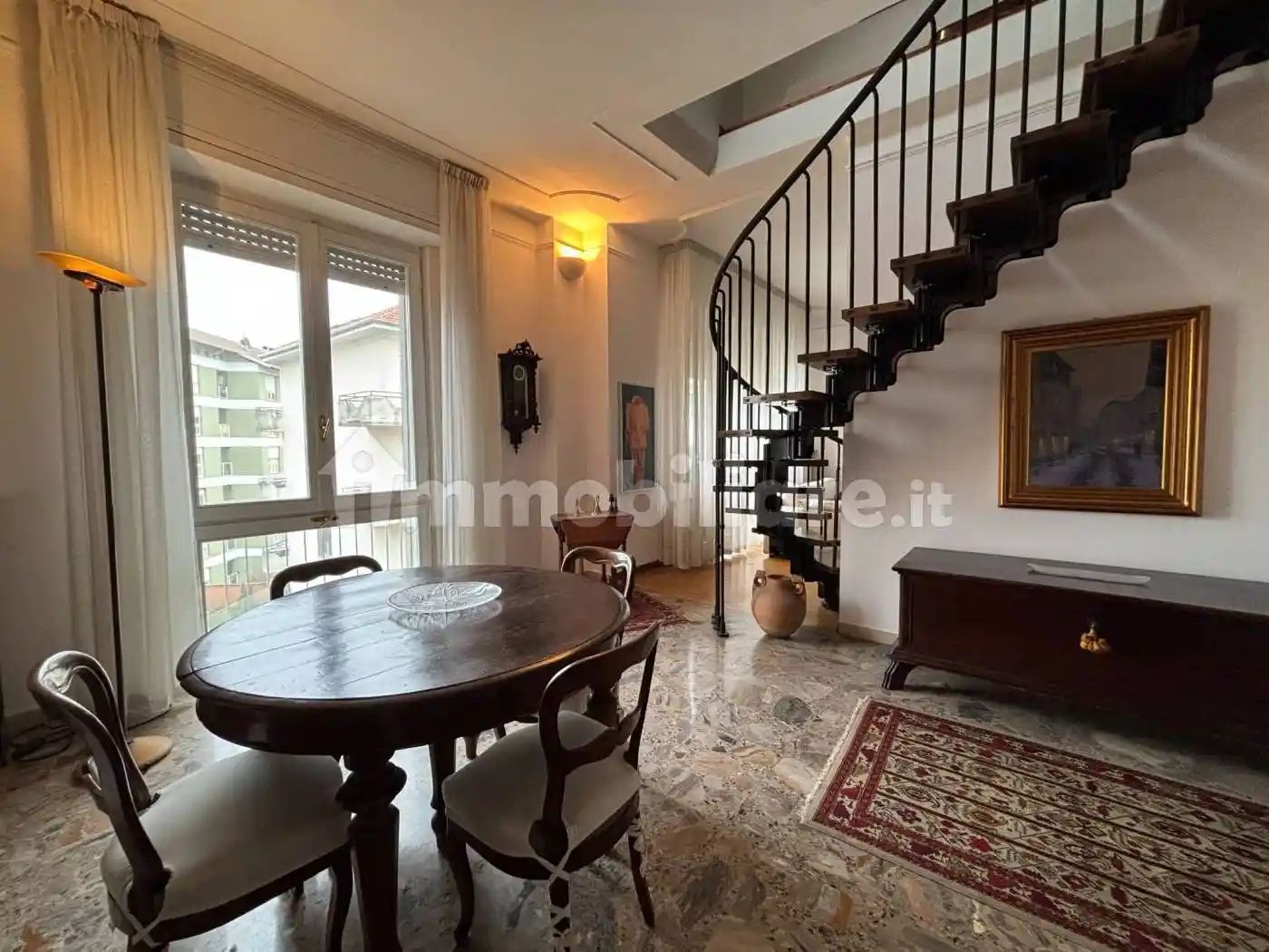 Appartamento in vendita a Vercelli