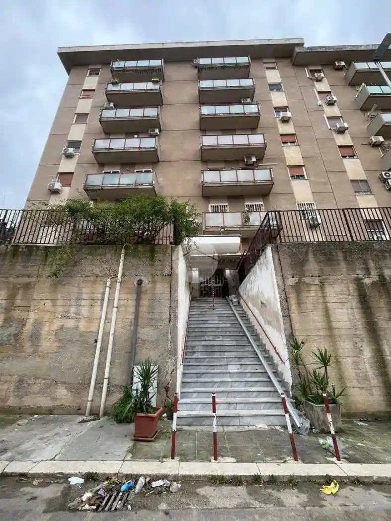Appartamento in vendita a Palermo