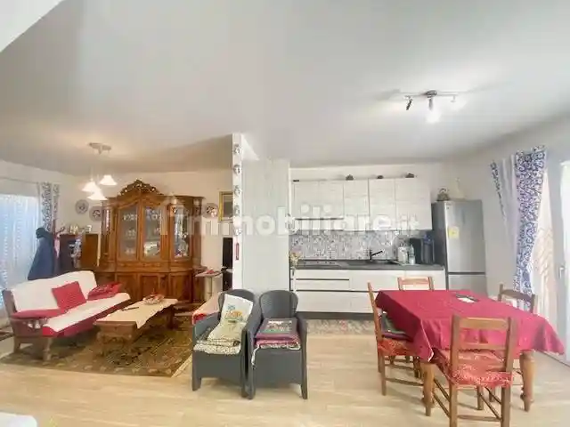 Villetta a schiera in vendita a Loreto