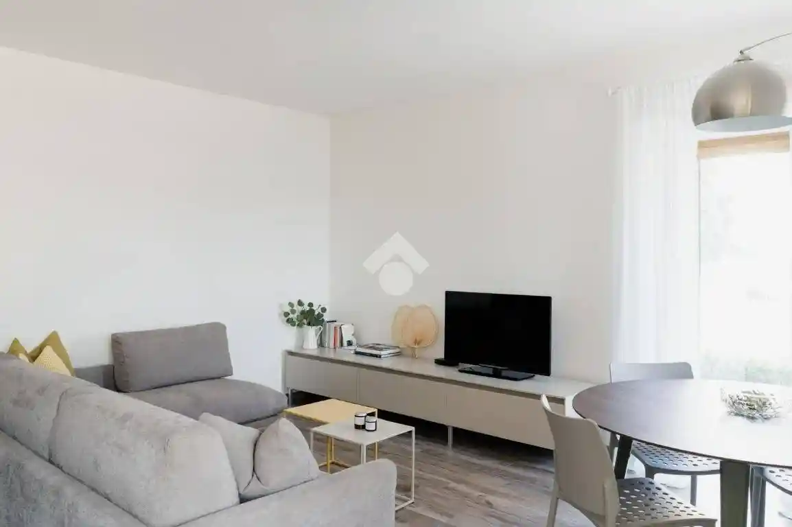 Appartamento in affitto a Garda