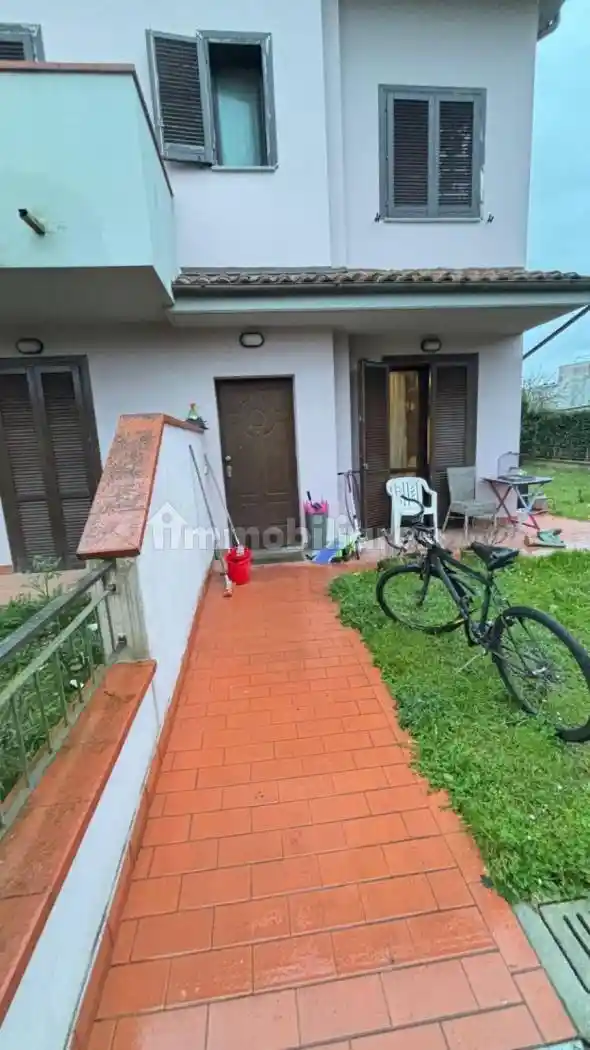 Appartamento in vendita a Lucca