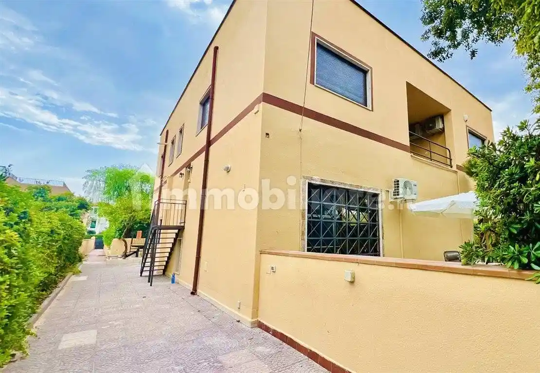 Villa in affitto a Palermo