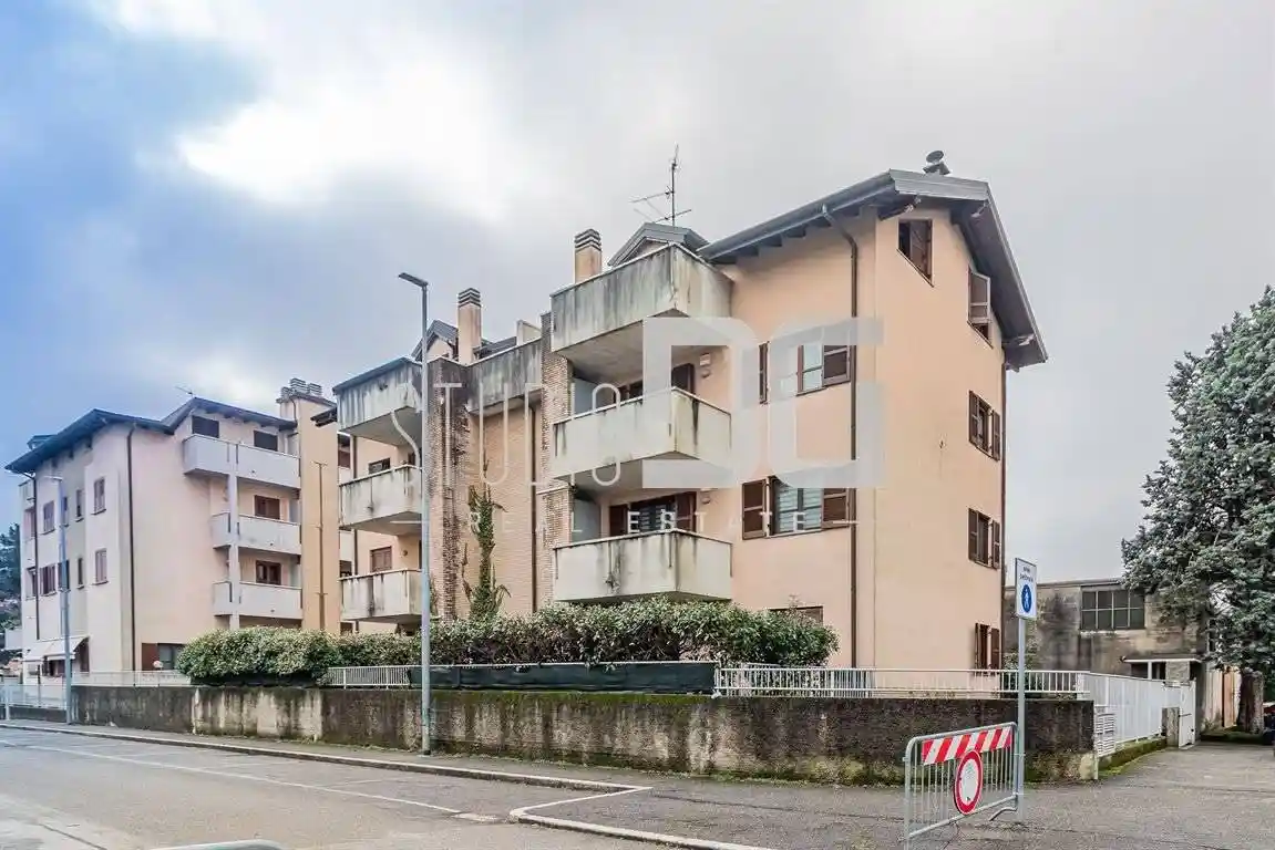 Appartamento in vendita a Bovisio-Masciago