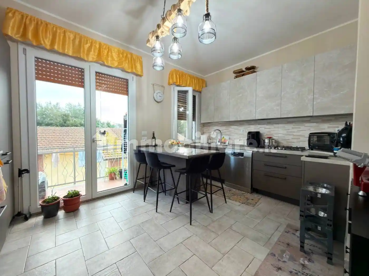 Appartamento in vendita a Loreto