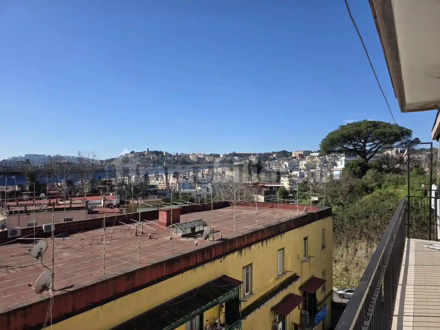 Appartamento in vendita a Napoli