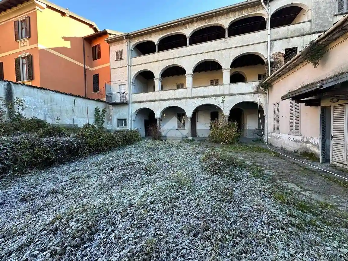 Palazzo - Edificio - foto 2