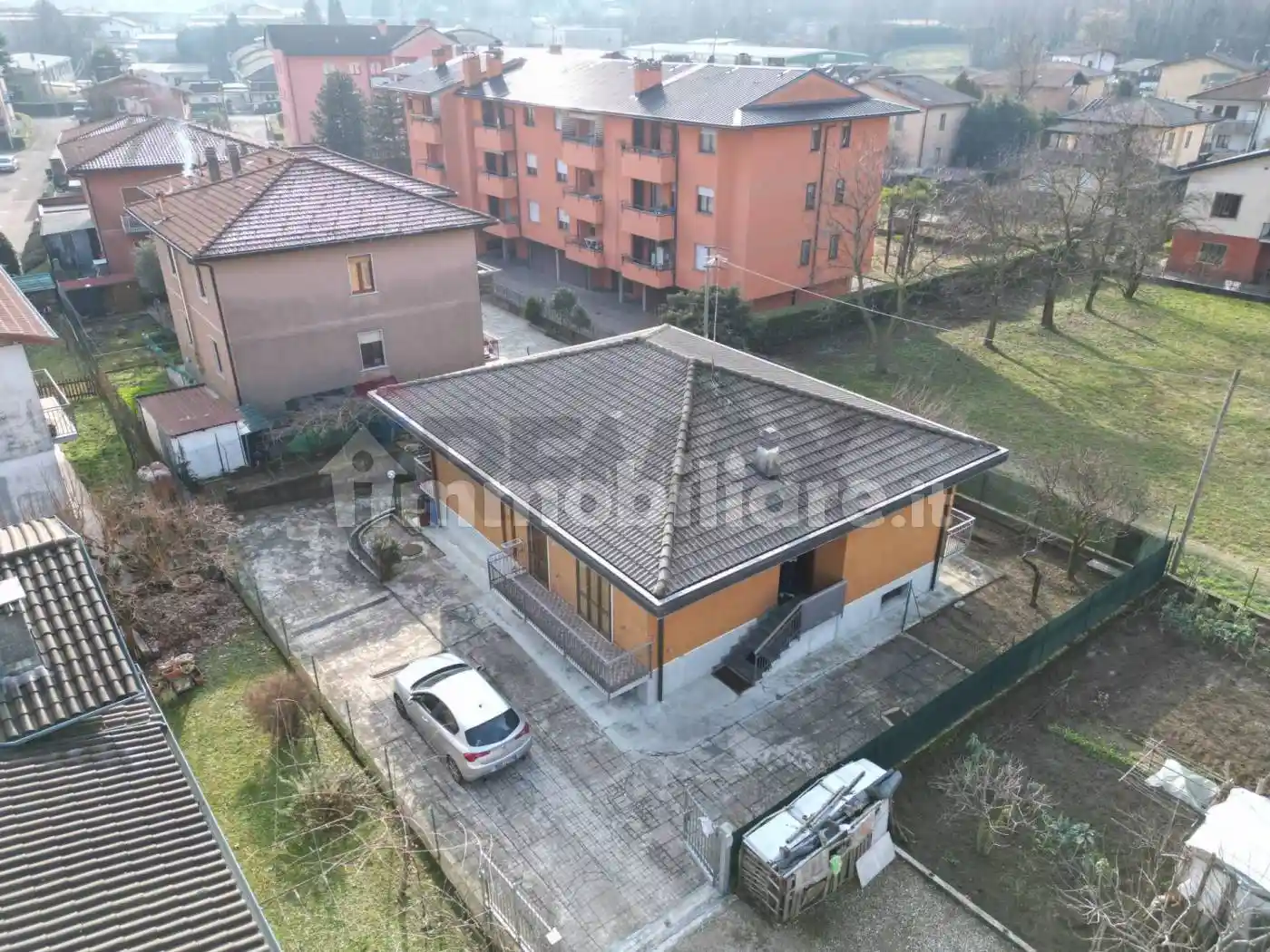 Villa in vendita a Arcisate