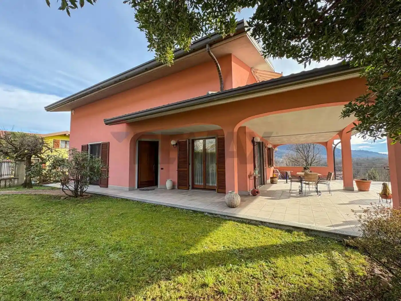 Appartamento in vendita a Cuasso al Monte