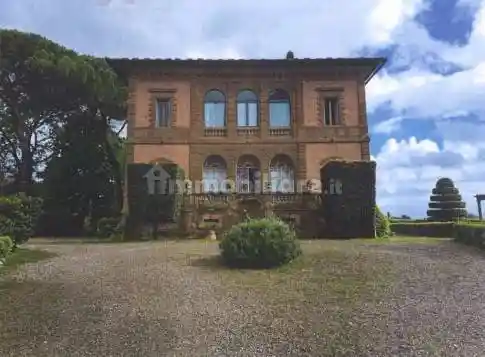 Villa in vendita a Siena
