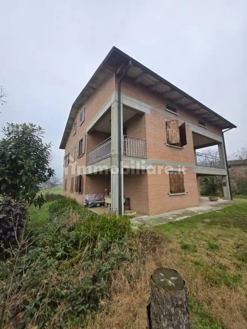 Villa in vendita a Casalgrande