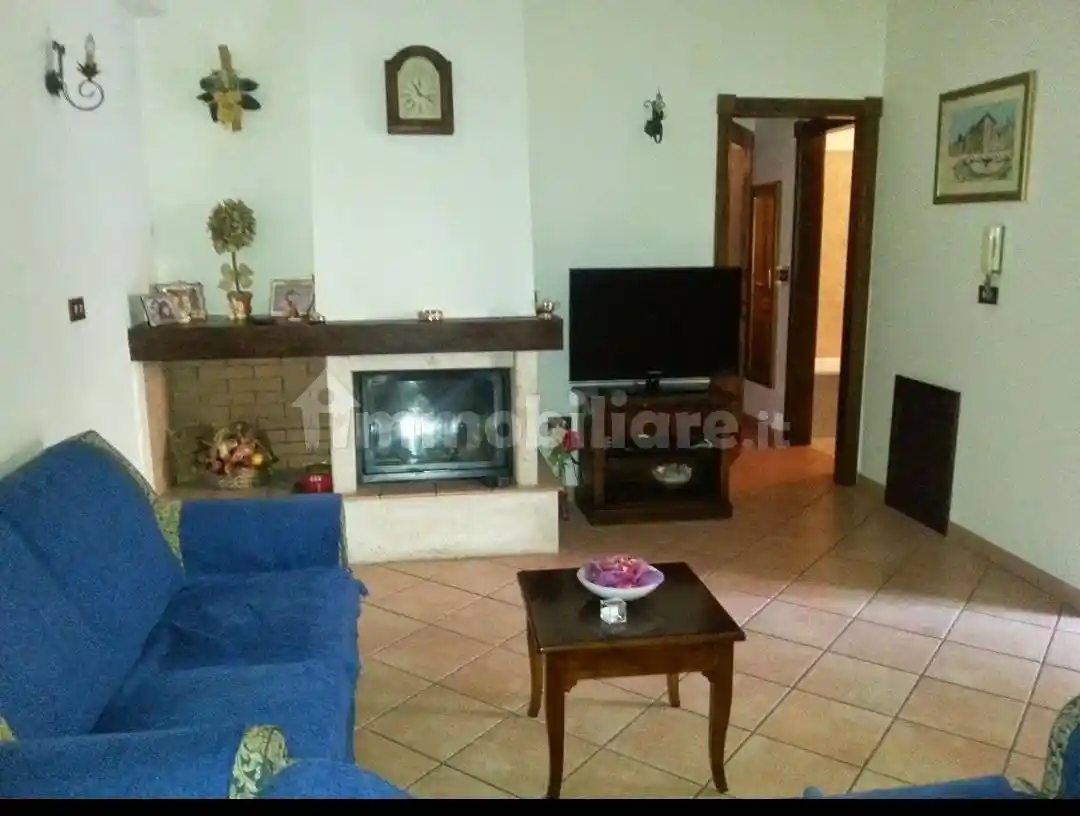 Appartamento in vendita a Tagliacozzo