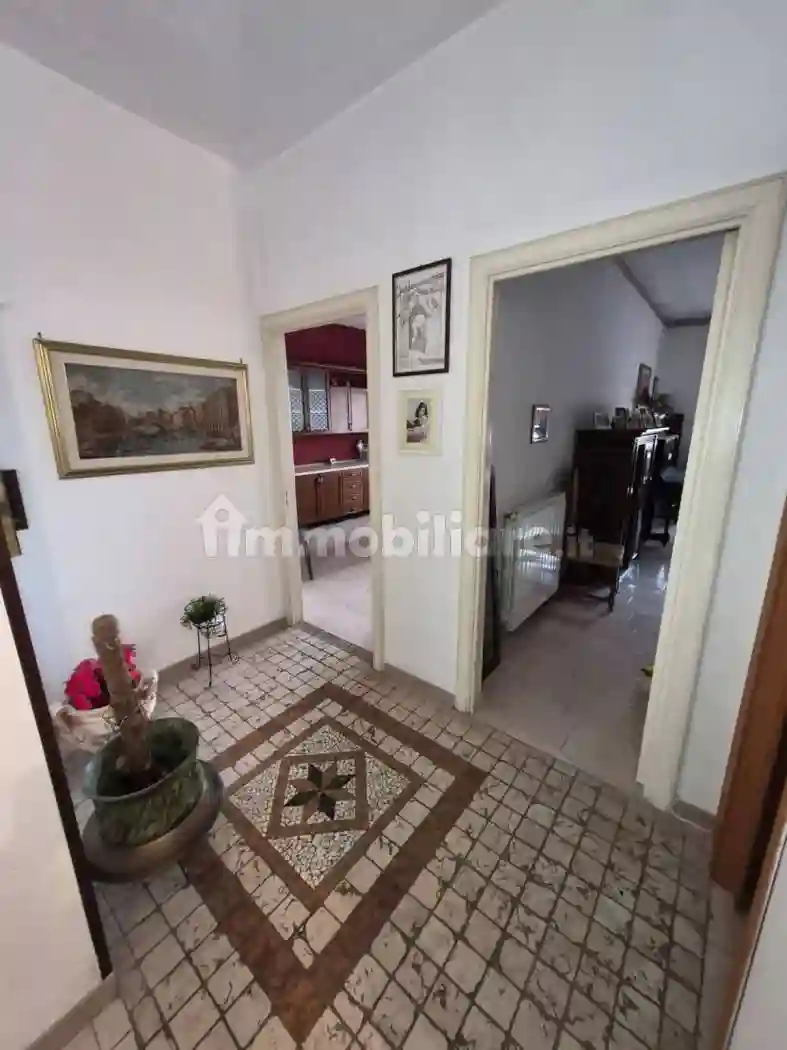 Palazzo - Edificio - foto 2