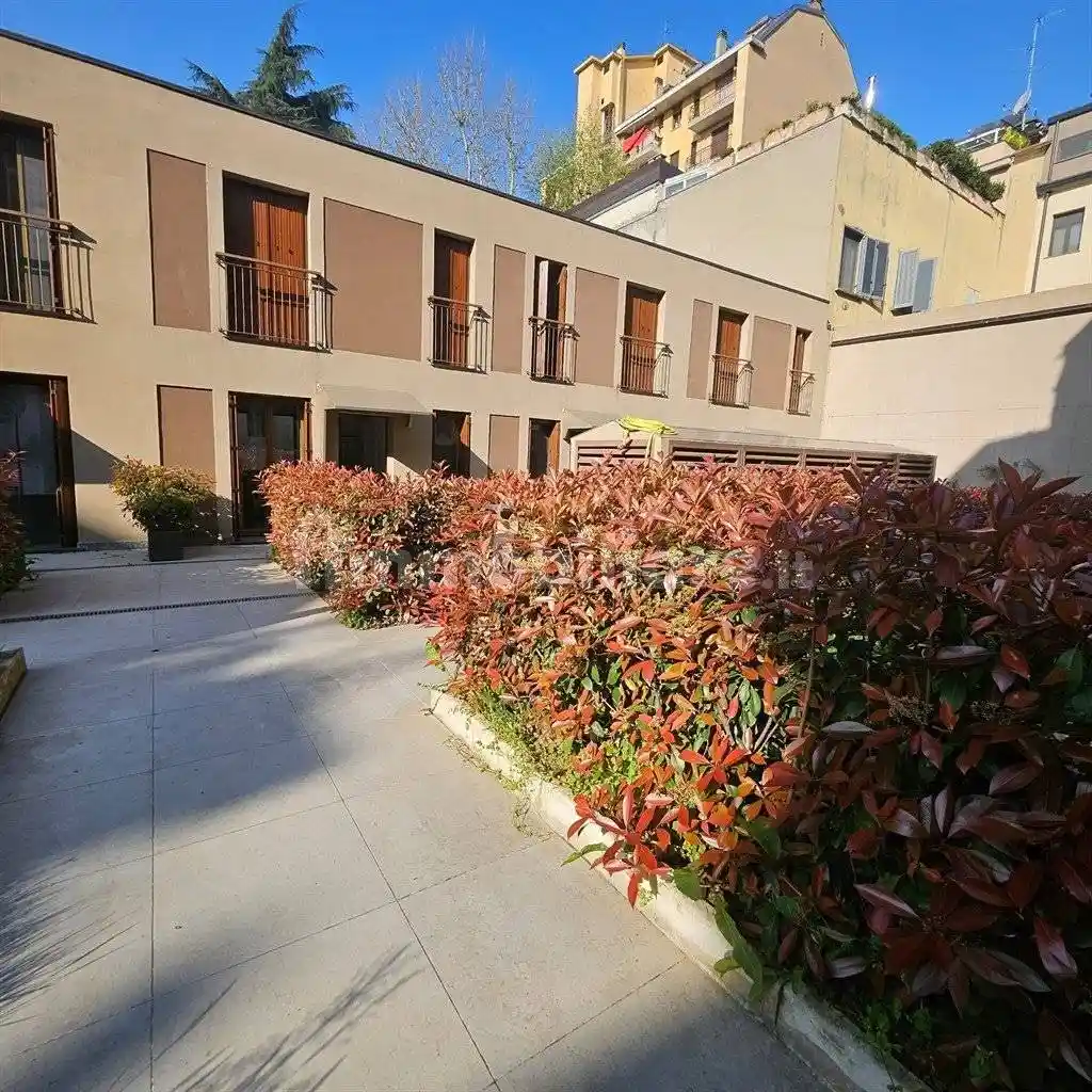 Villetta a schiera in affitto a Milano