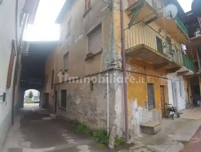 Appartamento in vendita a Guanzate