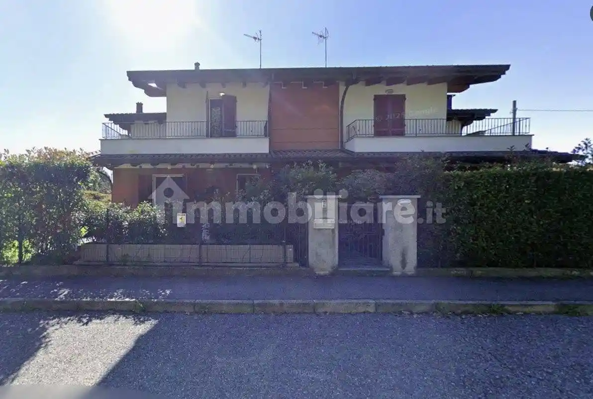 Villetta a schiera in vendita a Cadorago