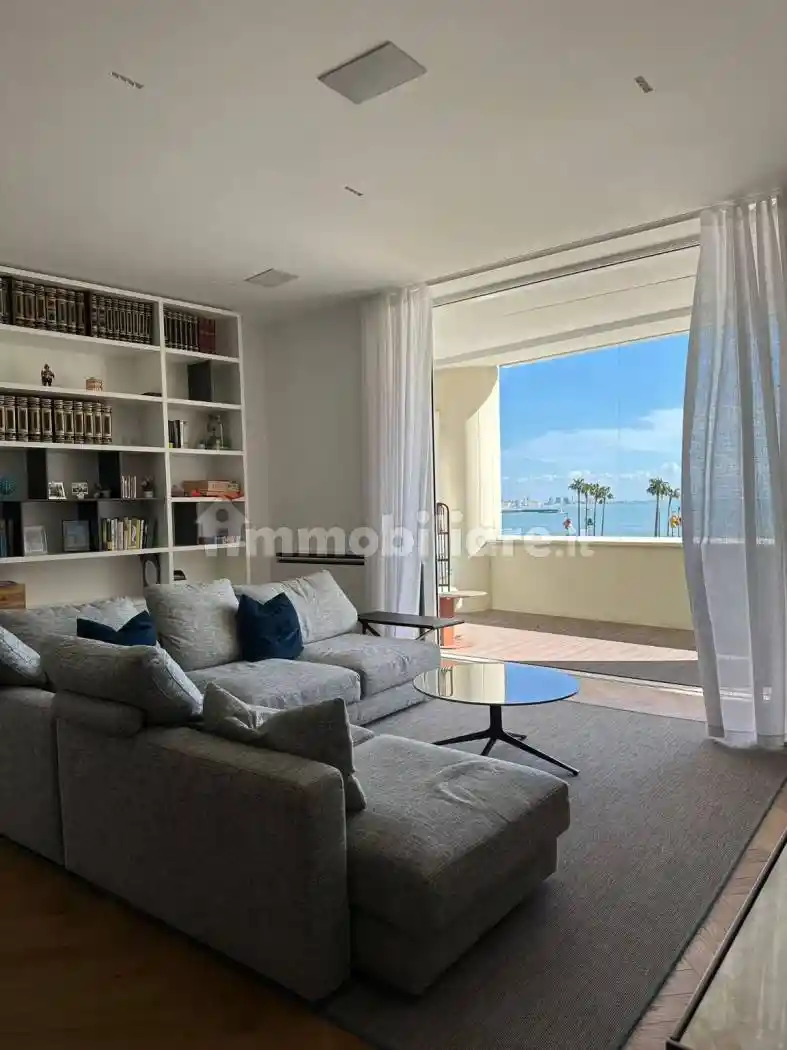 Appartamento in affitto a Salerno