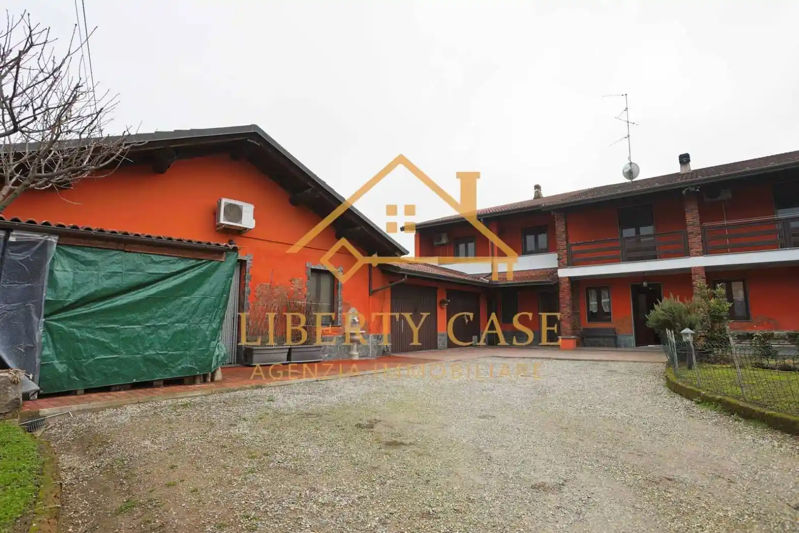 Villa in vendita a Palestro