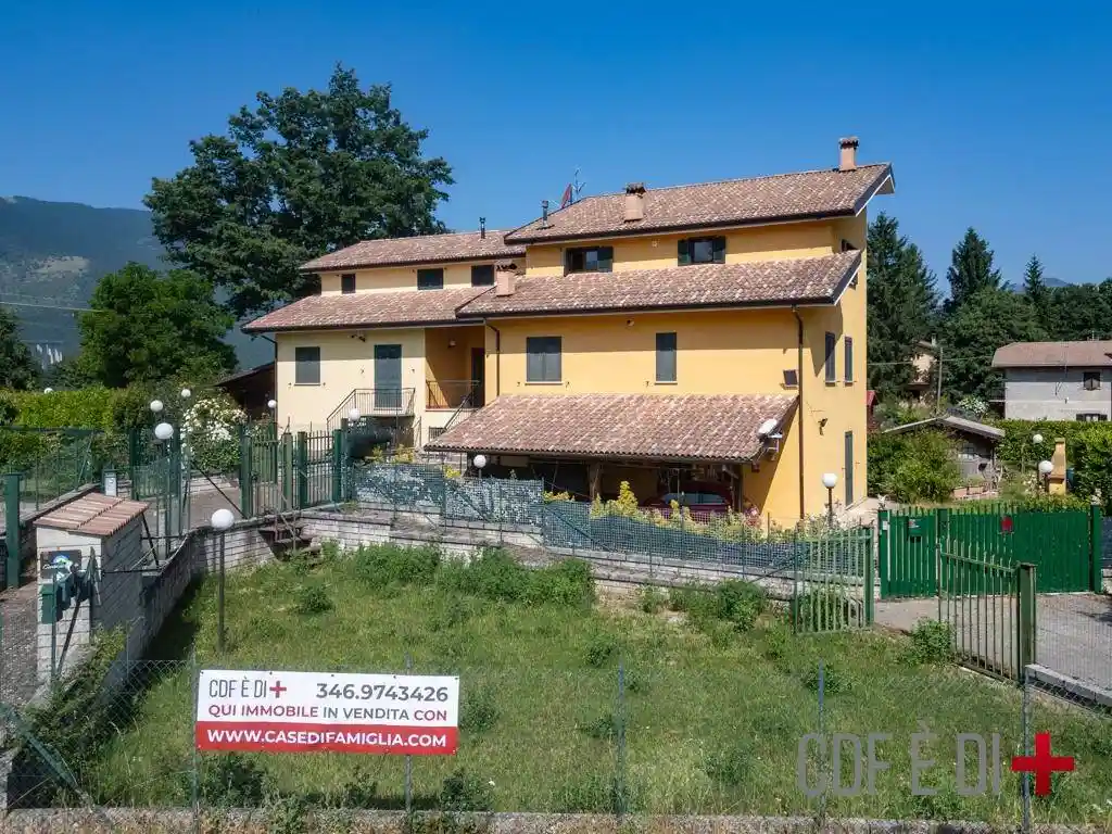 Appartamento in vendita a Leonessa