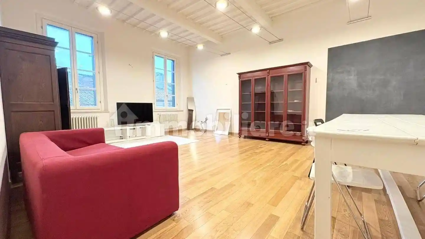 Appartamento in vendita a Lucca