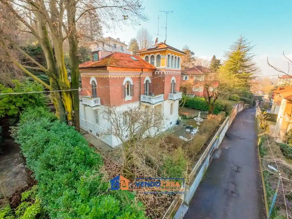 Villa in vendita a Torino