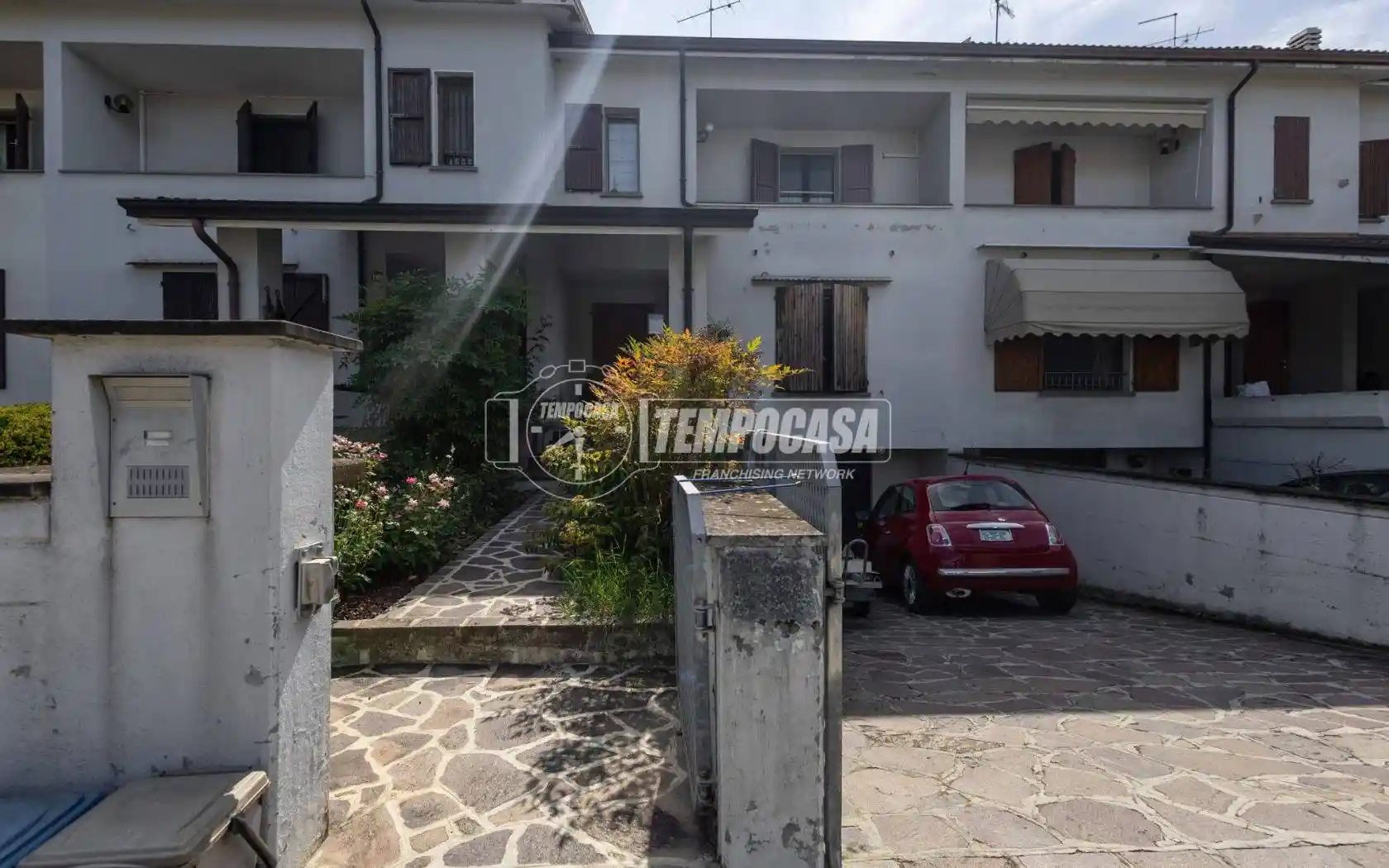 Casa indipendente in vendita a Reggio Emilia