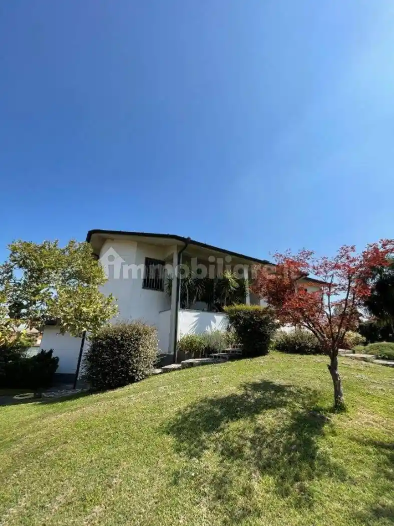 Villa in vendita a Soresina