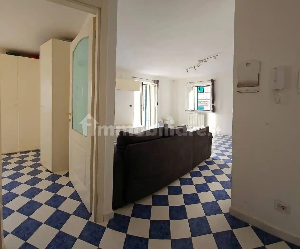 Appartamento in vendita a Savona