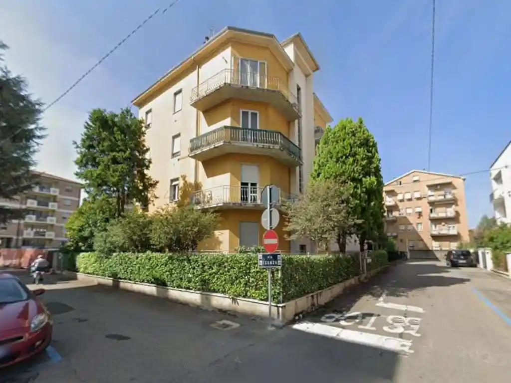 Appartamento in vendita a Parma
