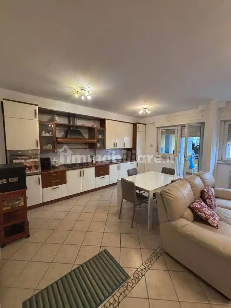 Appartamento in vendita a Latina