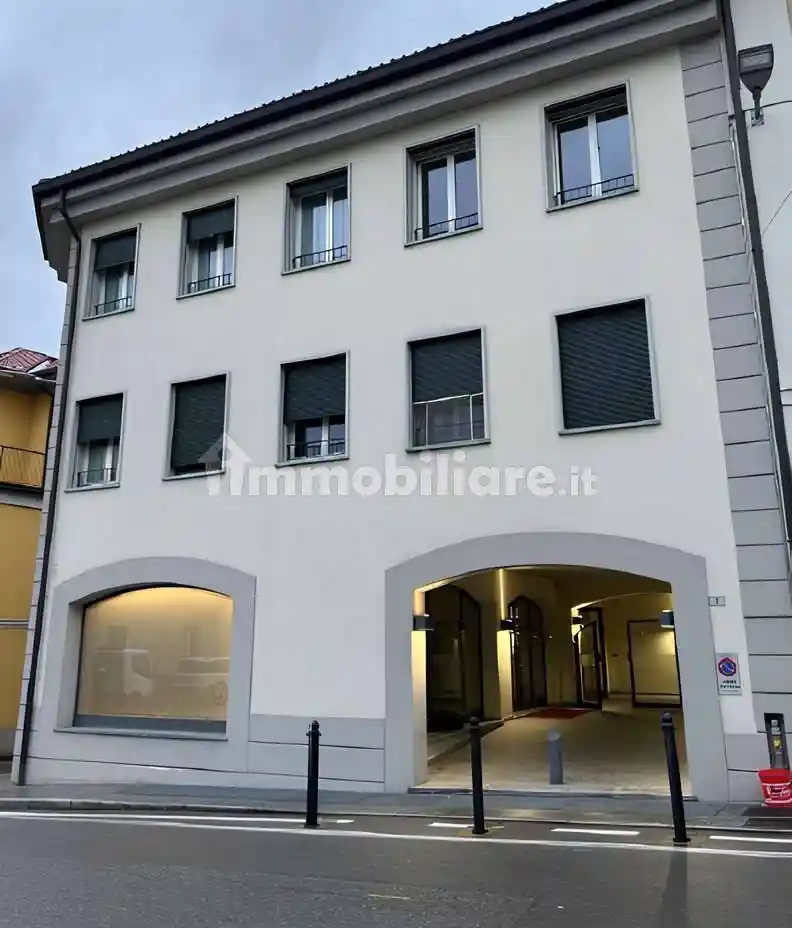 Appartamento in vendita a Figino Serenza