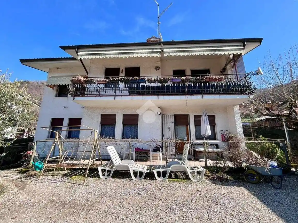 Villa in vendita a Segusino