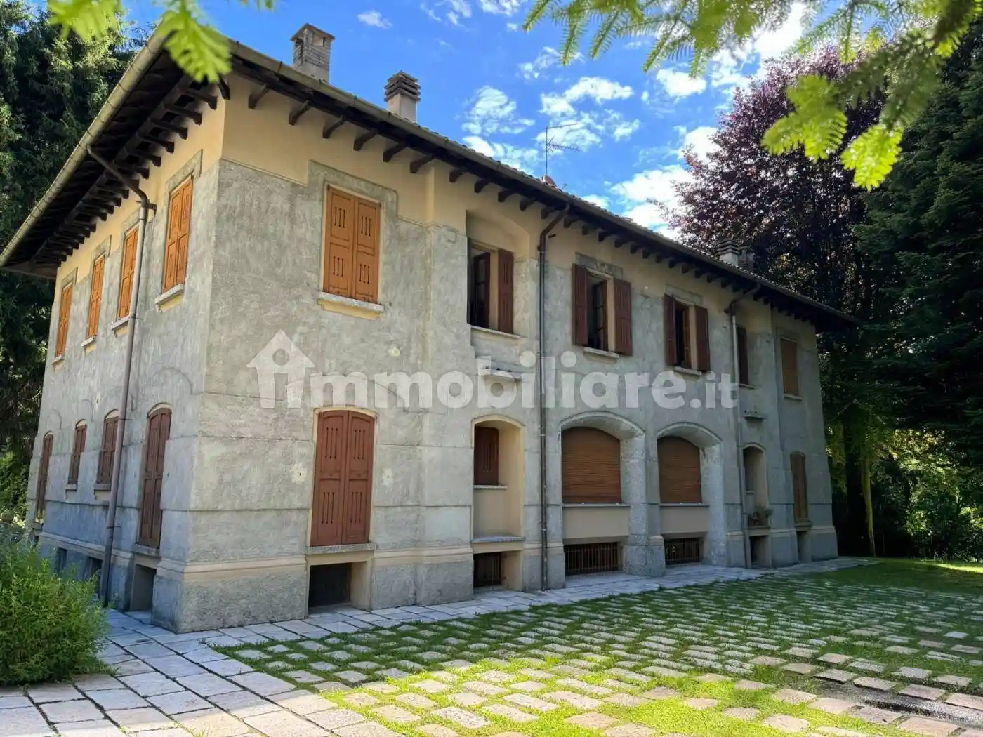 Appartamento in vendita a Magreglio