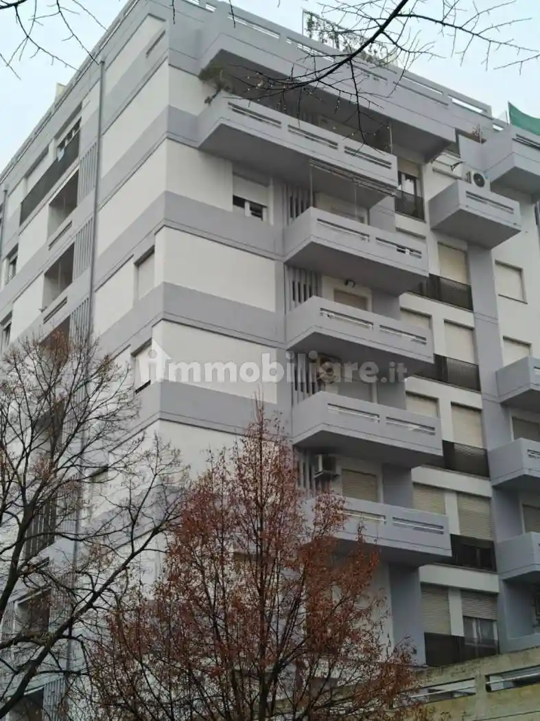 Appartamento in vendita a Modena