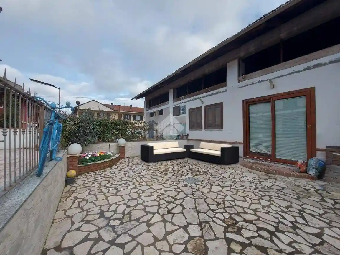 Rustico - Casale in vendita a Piscina