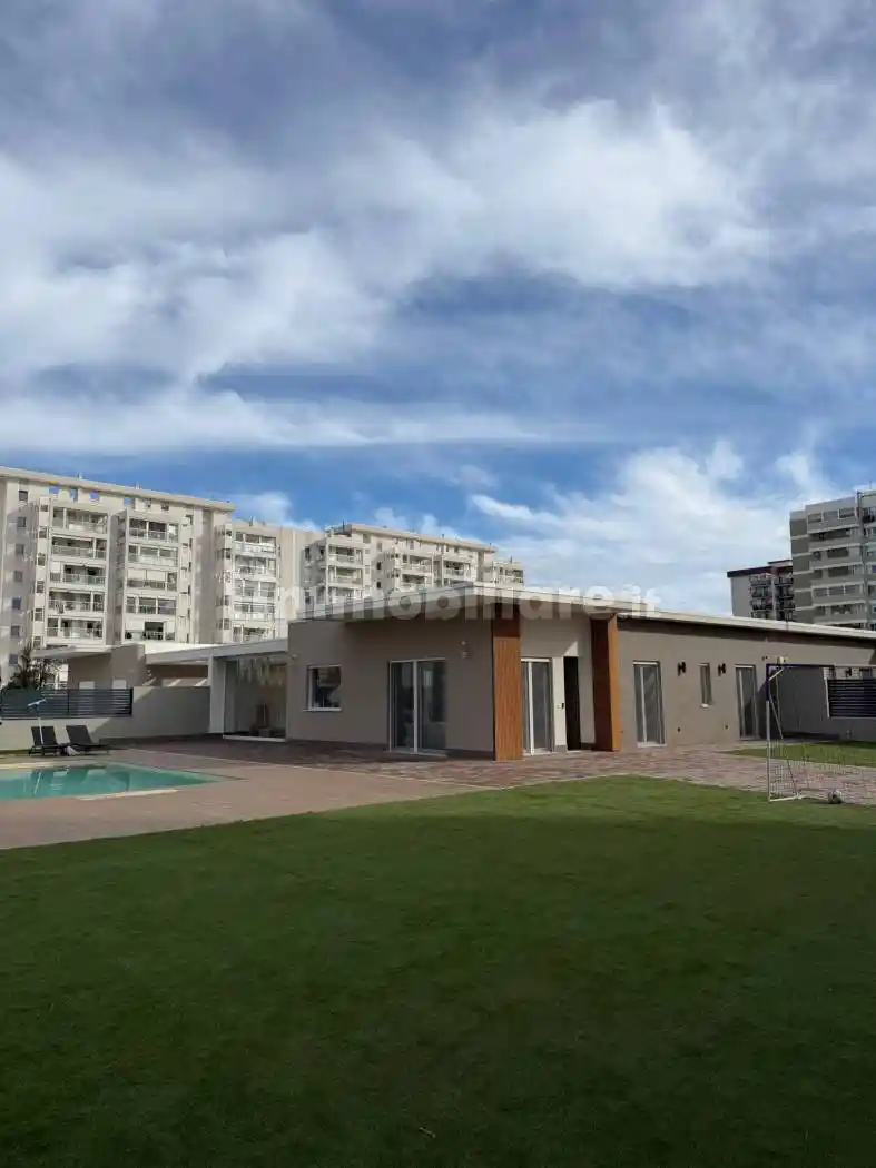 Villa in vendita a Bari