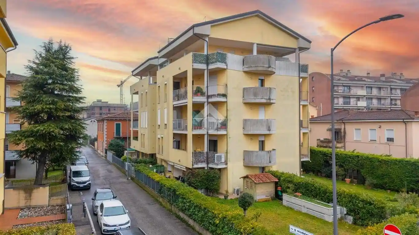 Appartamento in vendita a Verona