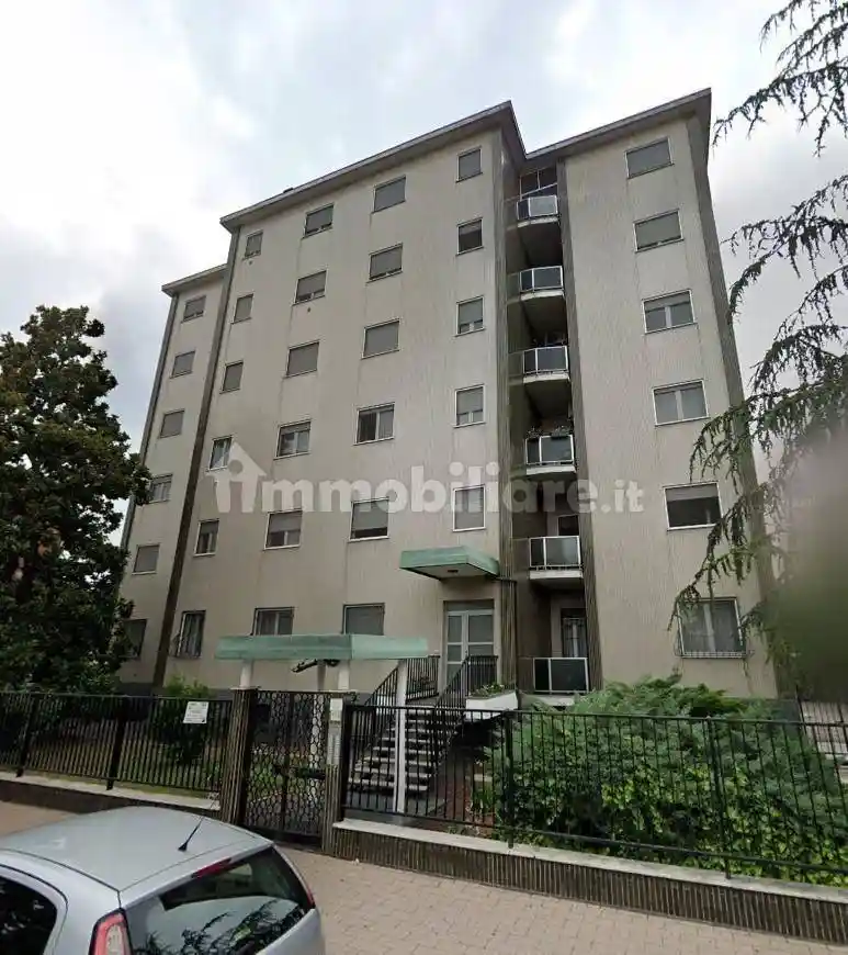 Appartamento in vendita a Rozzano