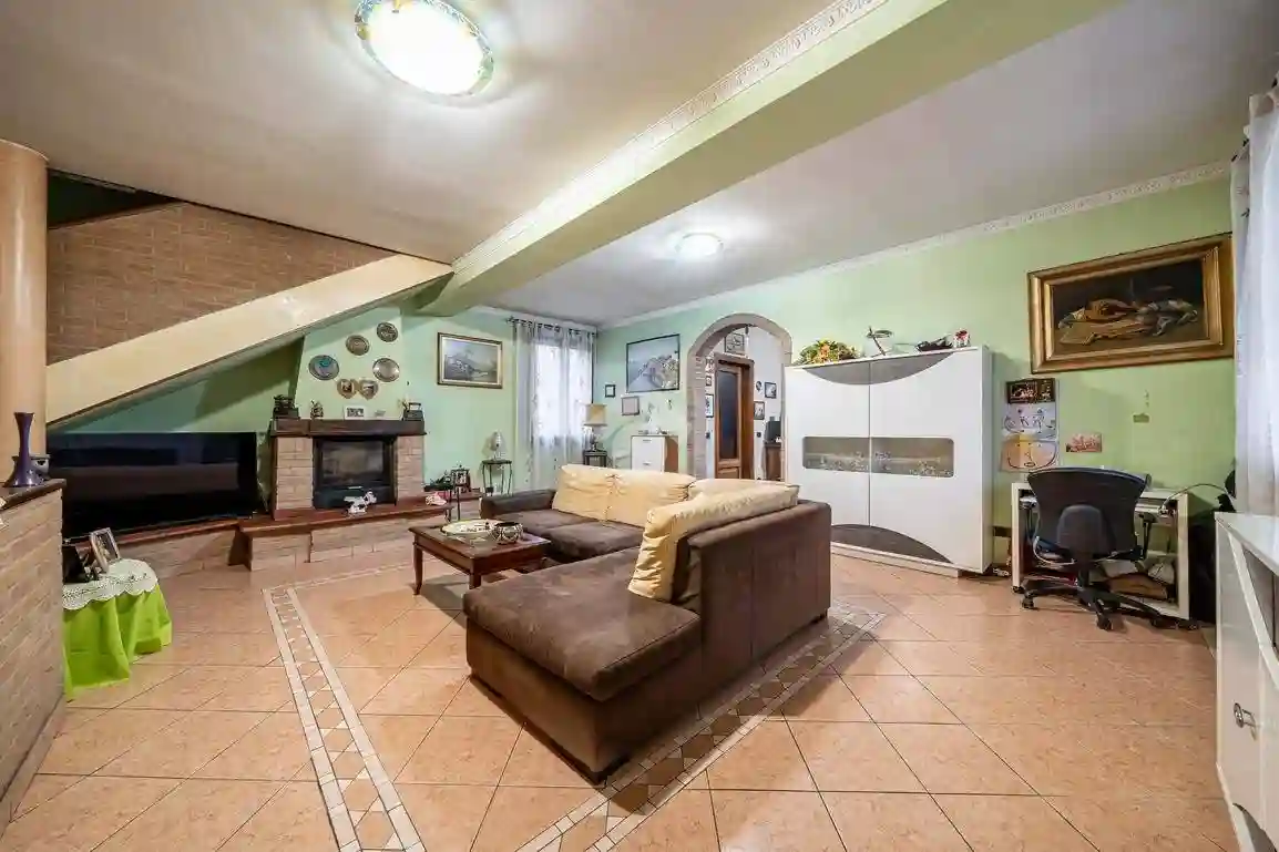 Casa indipendente - foto 2