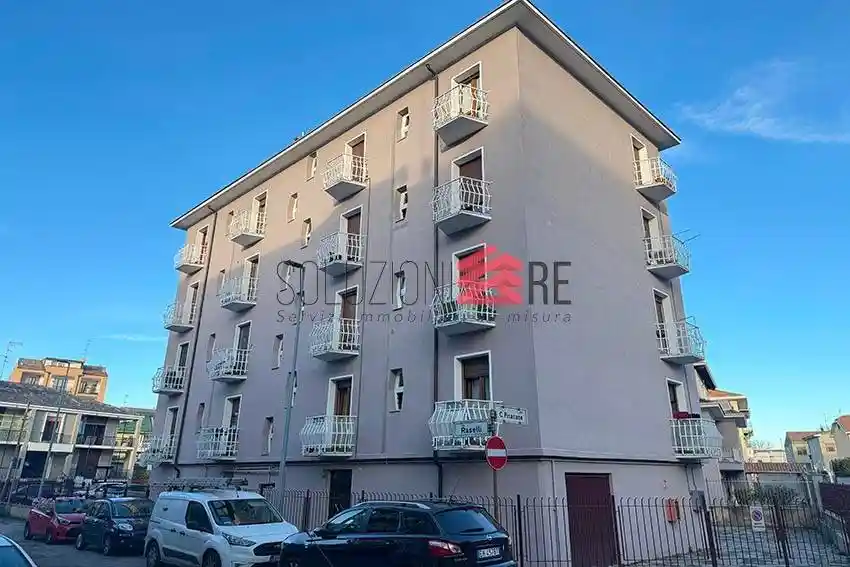 Appartamento in vendita a Novara