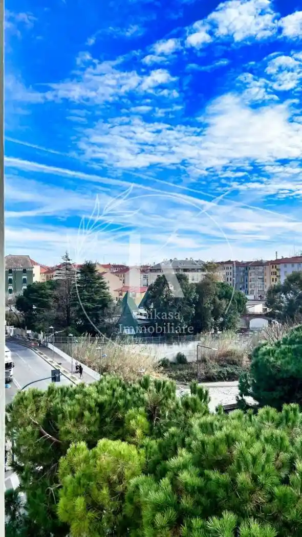 Appartamento in vendita a Savona