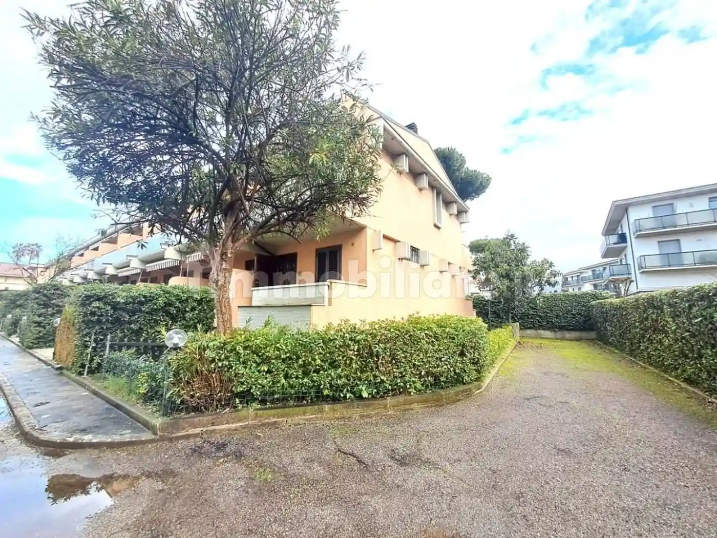 Villetta a schiera in vendita a Massa