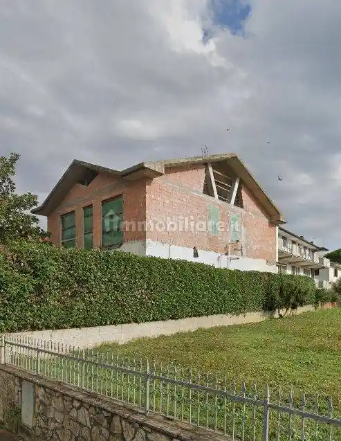 Appartamento in vendita a Monsummano Terme