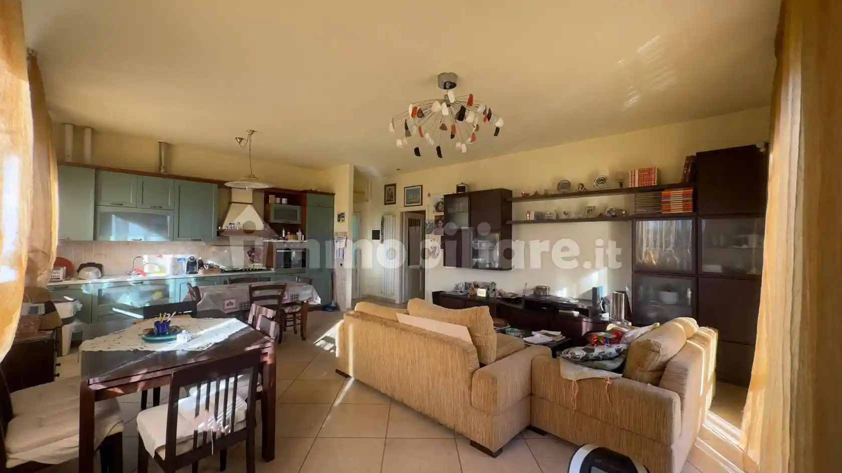 Appartamento in vendita a Montignoso