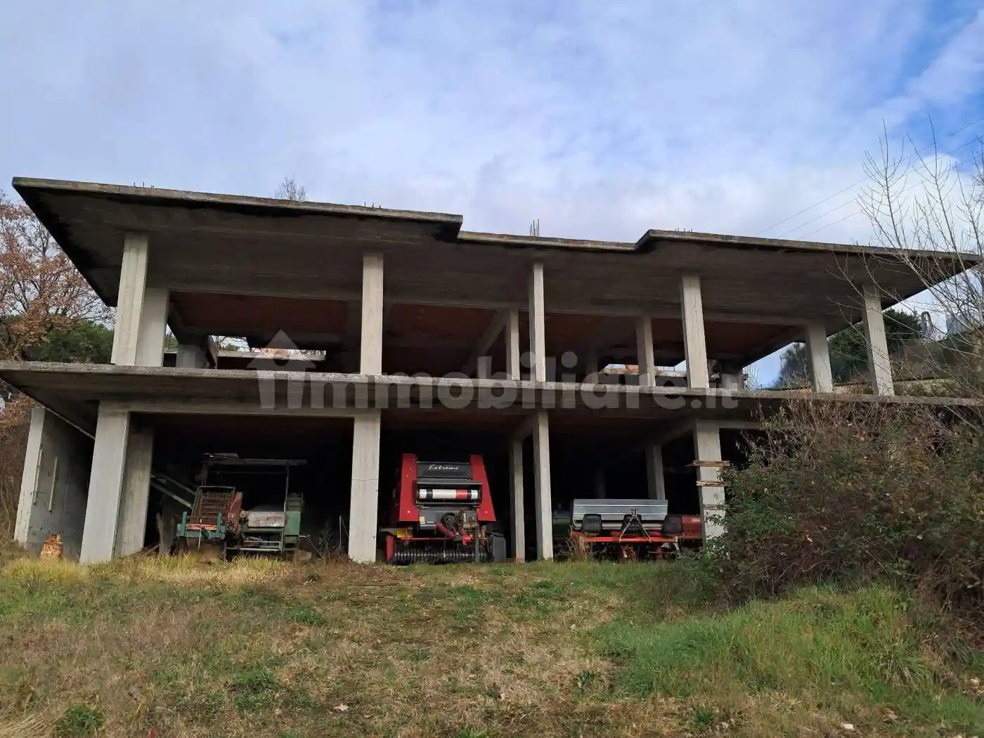 Rustico - Casale in vendita a Rocca Sinibalda