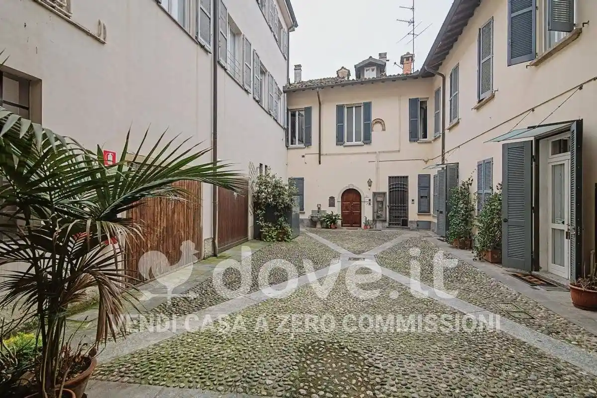 Appartamento in vendita a Pavia