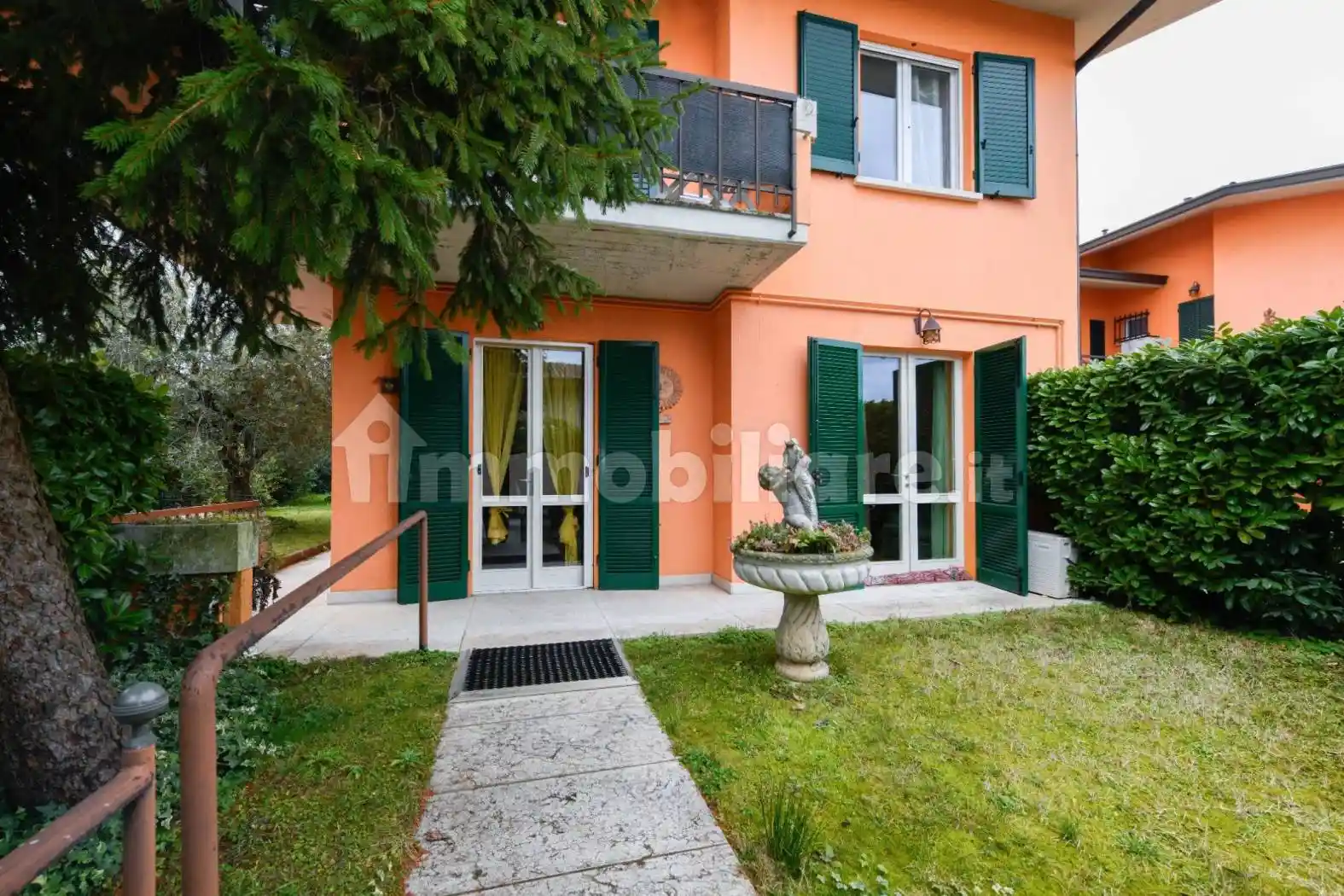 Appartamento in vendita a Padenghe sul Garda