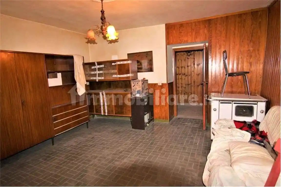 Rustico - Casale in vendita a Viano