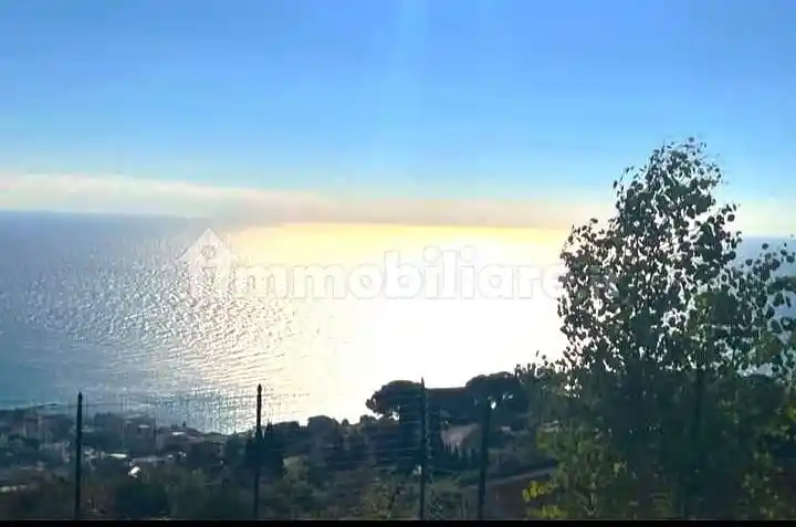 Villa in vendita a Ospedaletti