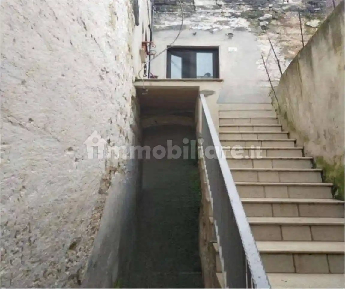 Casa indipendente in vendita a Adelfia